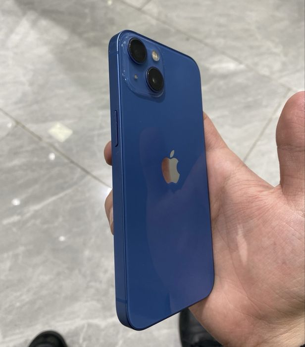 Продам Айфон 13 акум 75 память 128 в ремонте не был