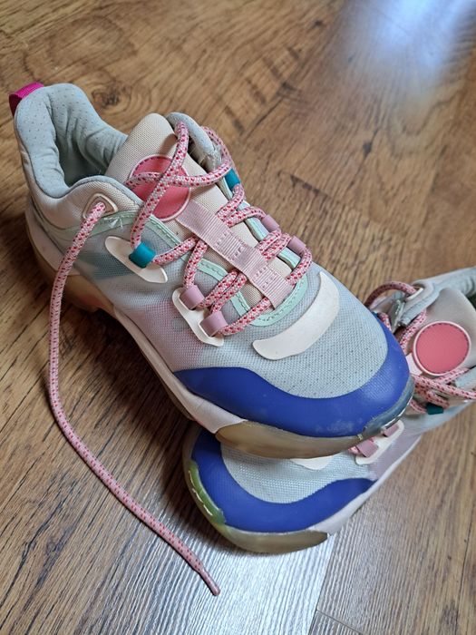 Обувки ZARA - размер 36