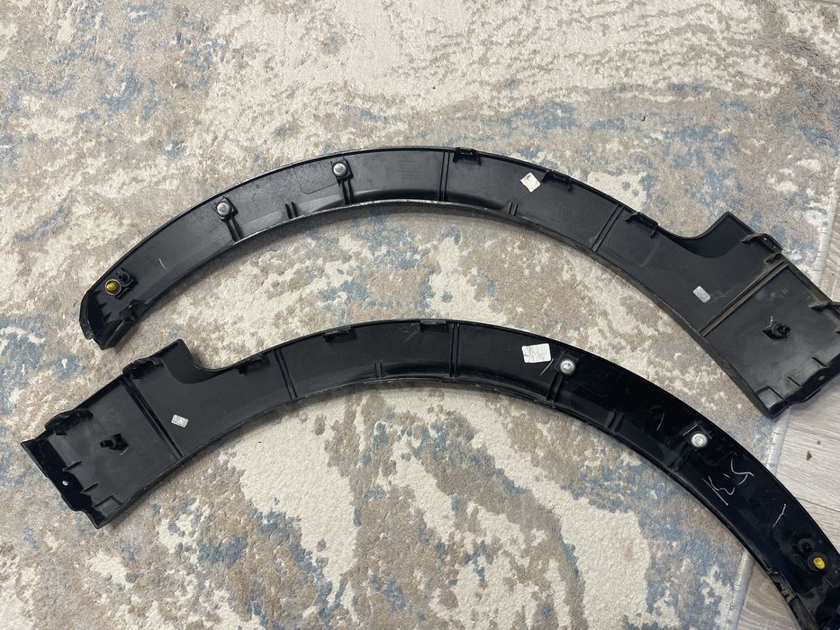 Задний бампер и молдинг Jetour x70