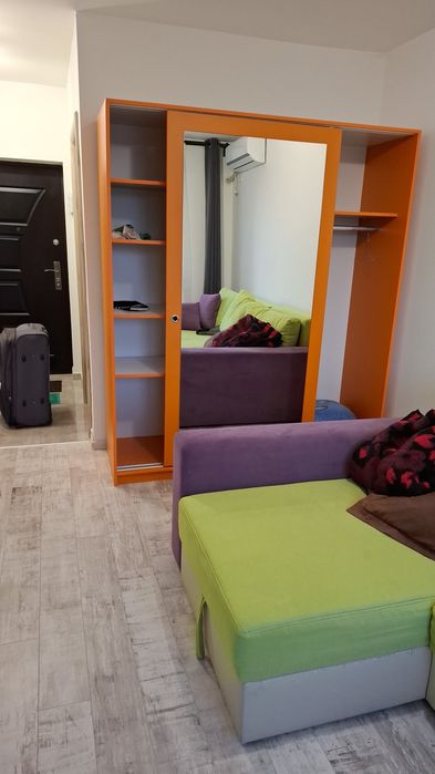 Inchiriez garsoniera str Tineretului nr 63