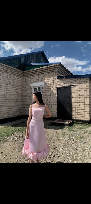 Розовое платье " зефирка".