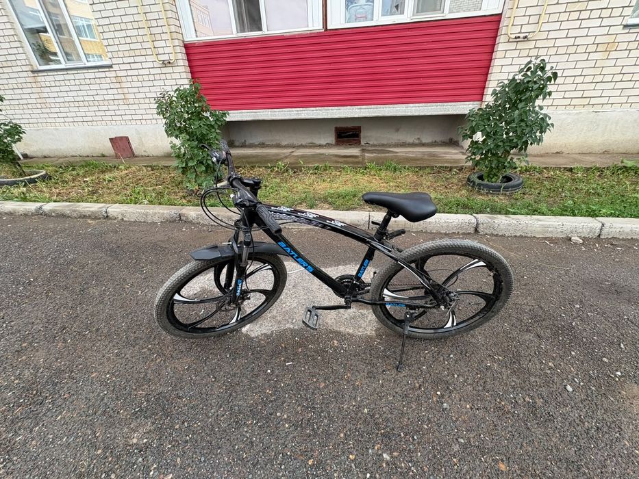Продам спортивный велосипед