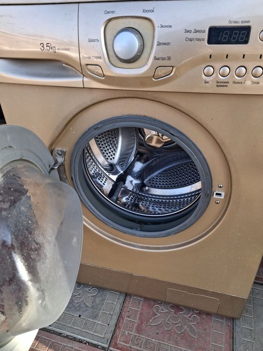 Стиральная машинка LG 3.5 кг