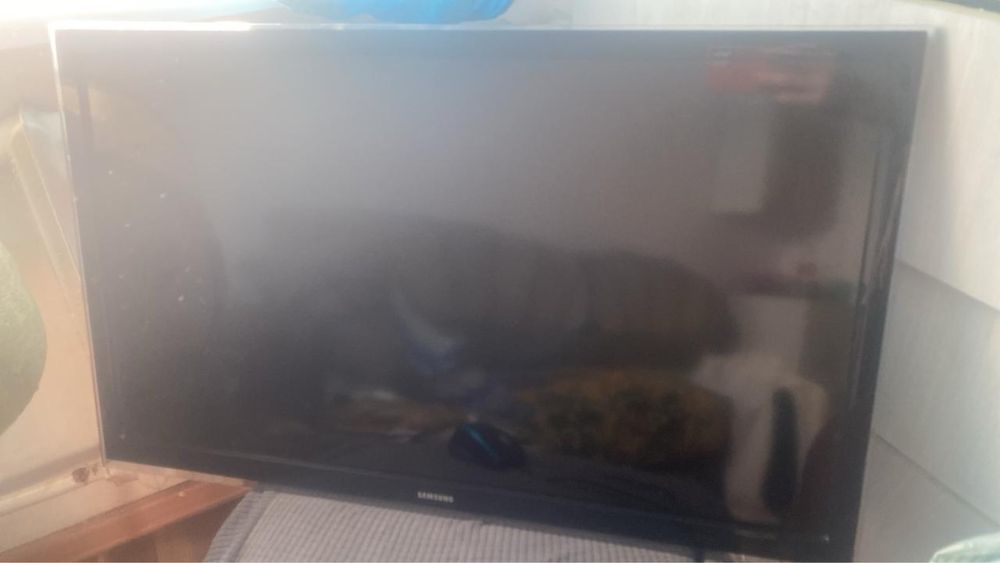 Продам телевизор