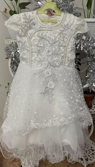 Платье детское,праздничное