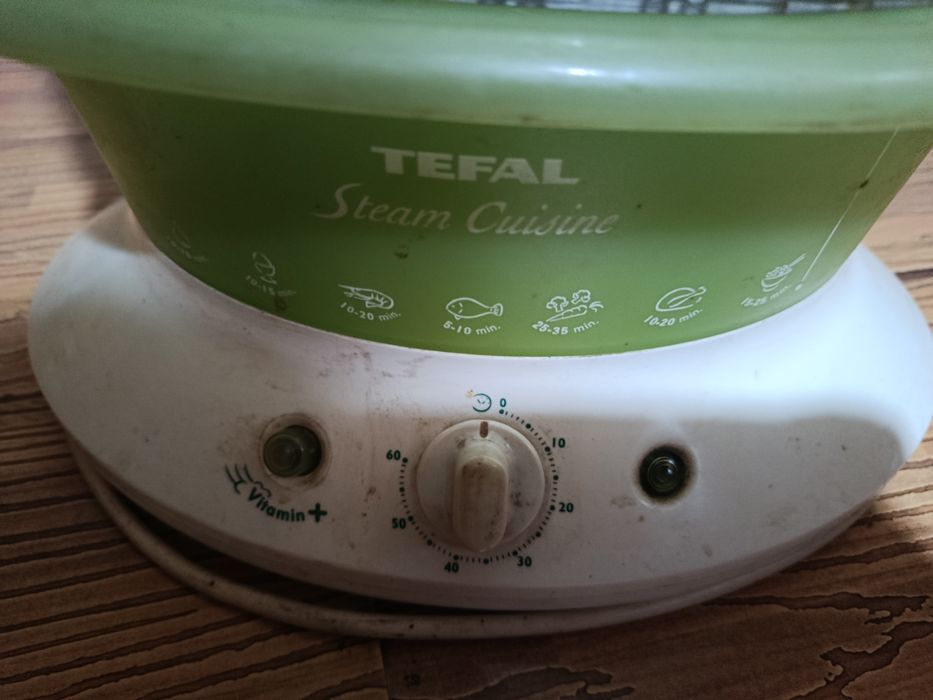 Пароварка Tefal.