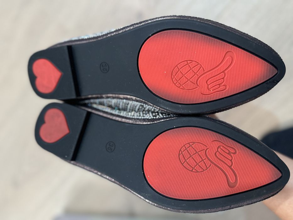 Продам балетки из бисера