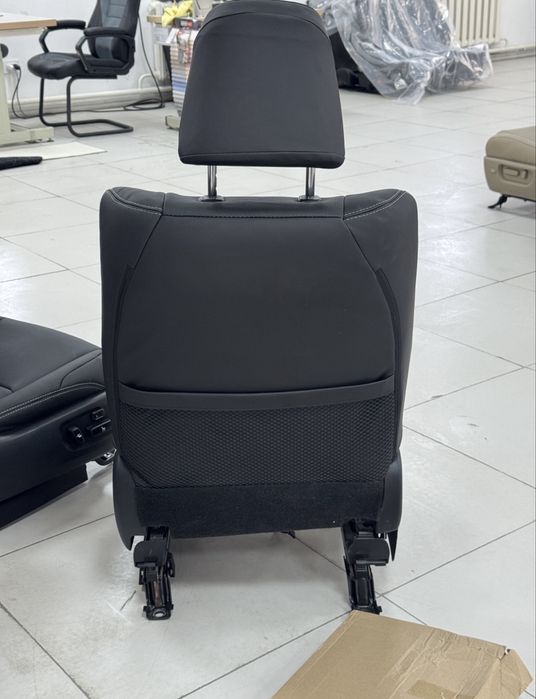 Ткань Кожаный салон Прадо 150