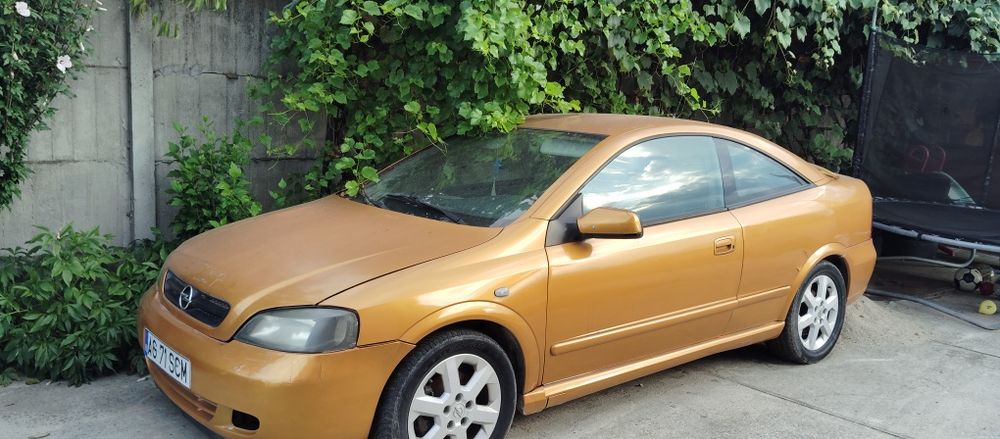 Vând/dezmembrez Opel Bertone 2.2benzin+Gpla