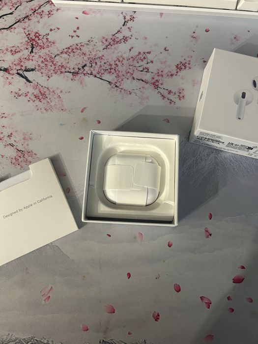 Casti apple airpods 4