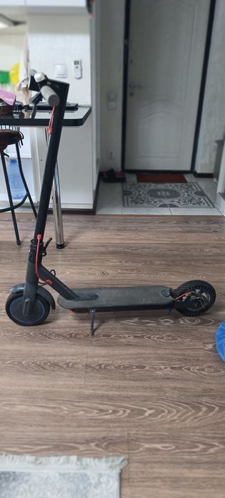 Продам электросамокат