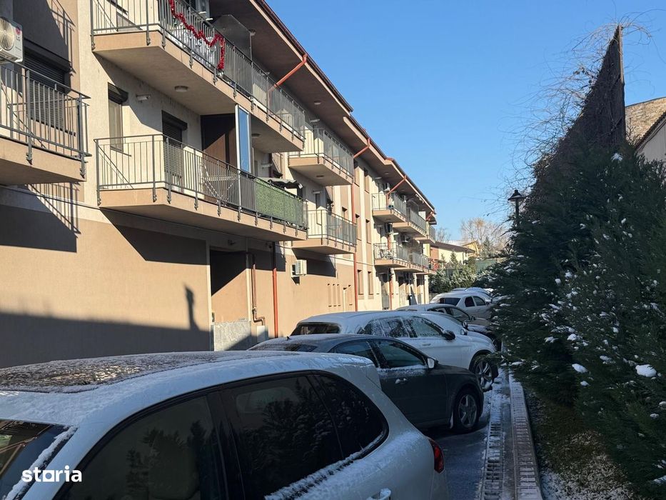 Ap. 3 camere decomandat, 2 bai, debara, 91 mp utili, PARCARE INCLUSA