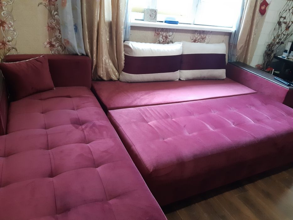 Диван спален разтегателен