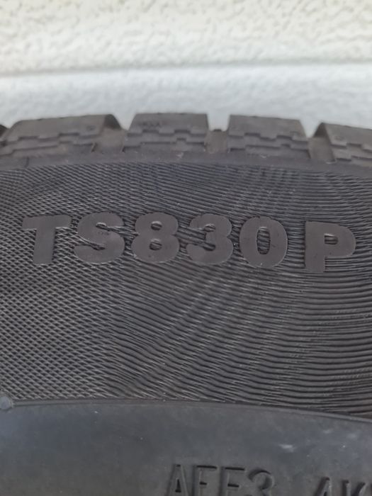 Зимни гуми 4 броя CONTINENTAL ContiWinterContact TS830P 215 65 R17 дот 4216