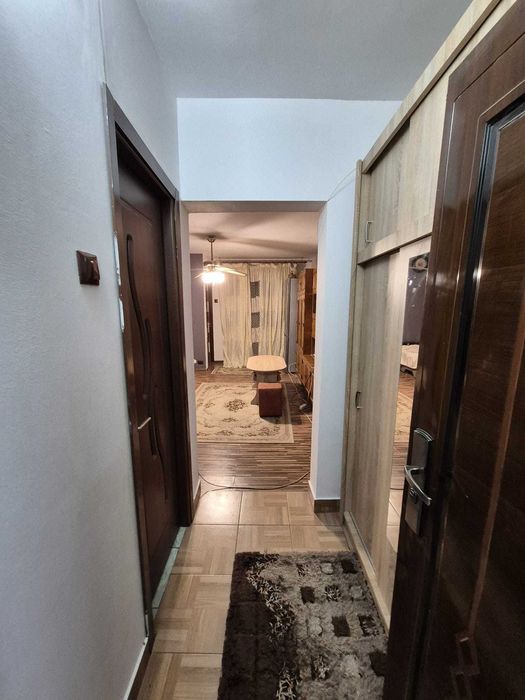 Inchiriez garsoniera