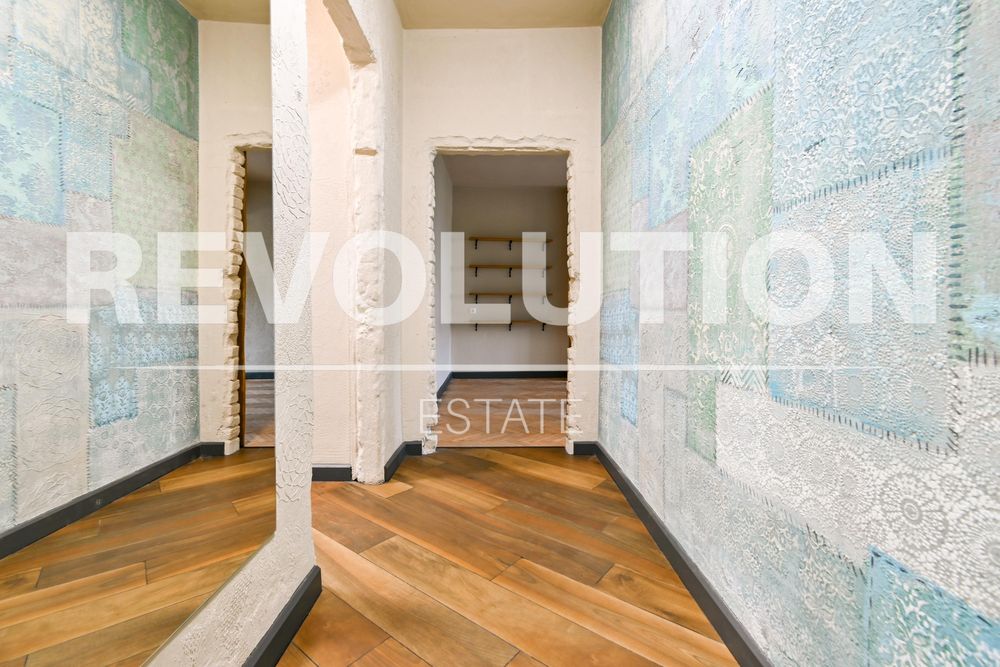 Дава се под наем Двустаен апартамент в София, Център - 86 кв.м за 950 € - Снимка #8