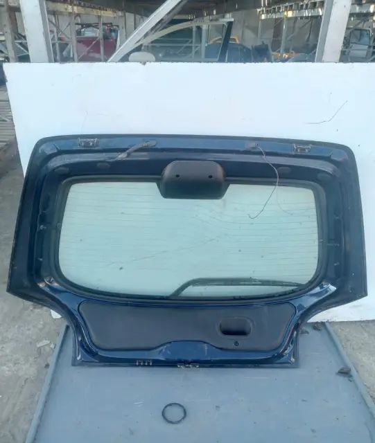 Hayon / Haion Ford Fiesta 1999 1.8 D MT (59 hp)