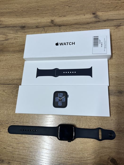 Apple Watch SE 2nd gen 44 mm