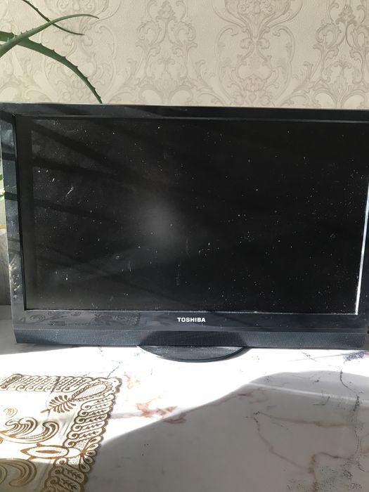 Продам телевизор TOSHIBА
