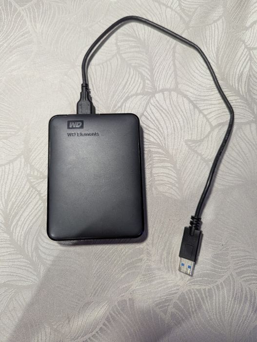 Hard Disc Drive (HDD) : WD ELEMENTS 4TB, TRANSCEND 2TB