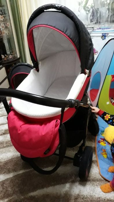 Продам коляску Tutis Zippy 2 в 1