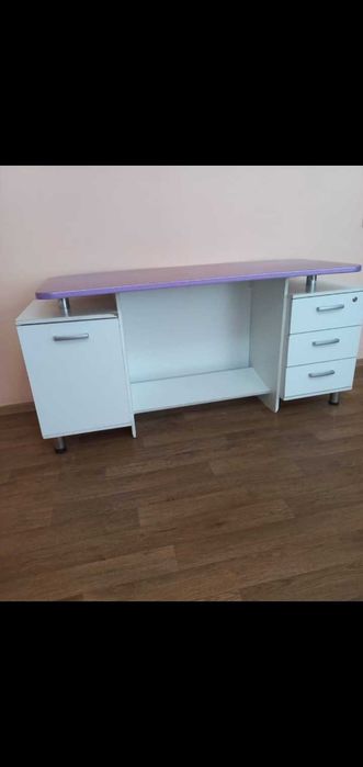 Продам тумбу,письменный стол