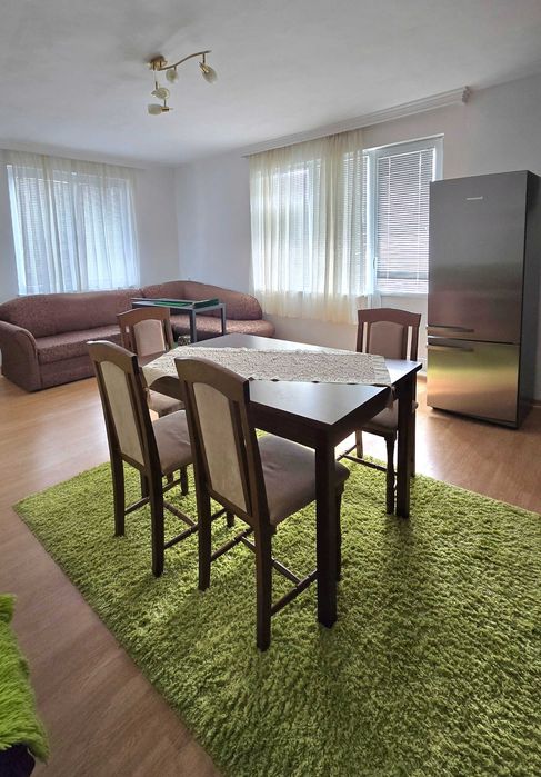Дава се под наем Етаж от къща в Търговище, Център - 94 кв.м за 54860.7 € - Снимка #3