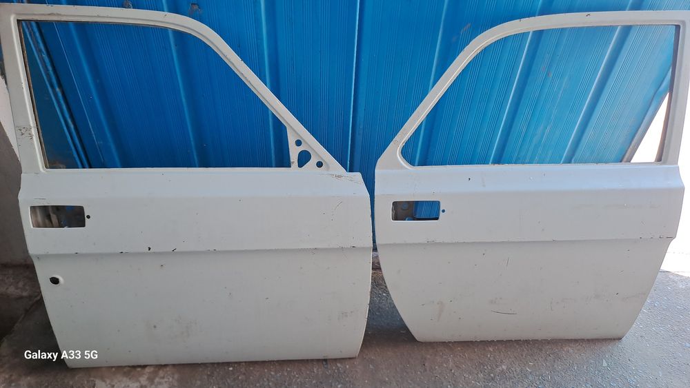 Газ 24-10 двери б.у.3шт.