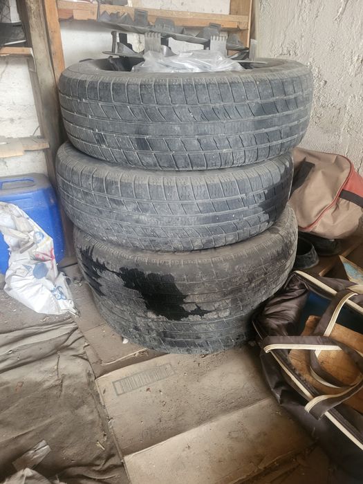 Продам шина 4 штук