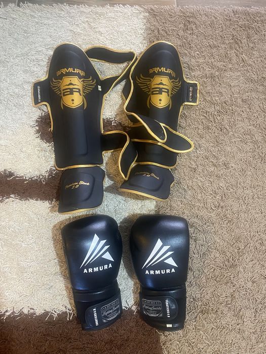 Kit Tibiere + Manusi de box ARMURA
