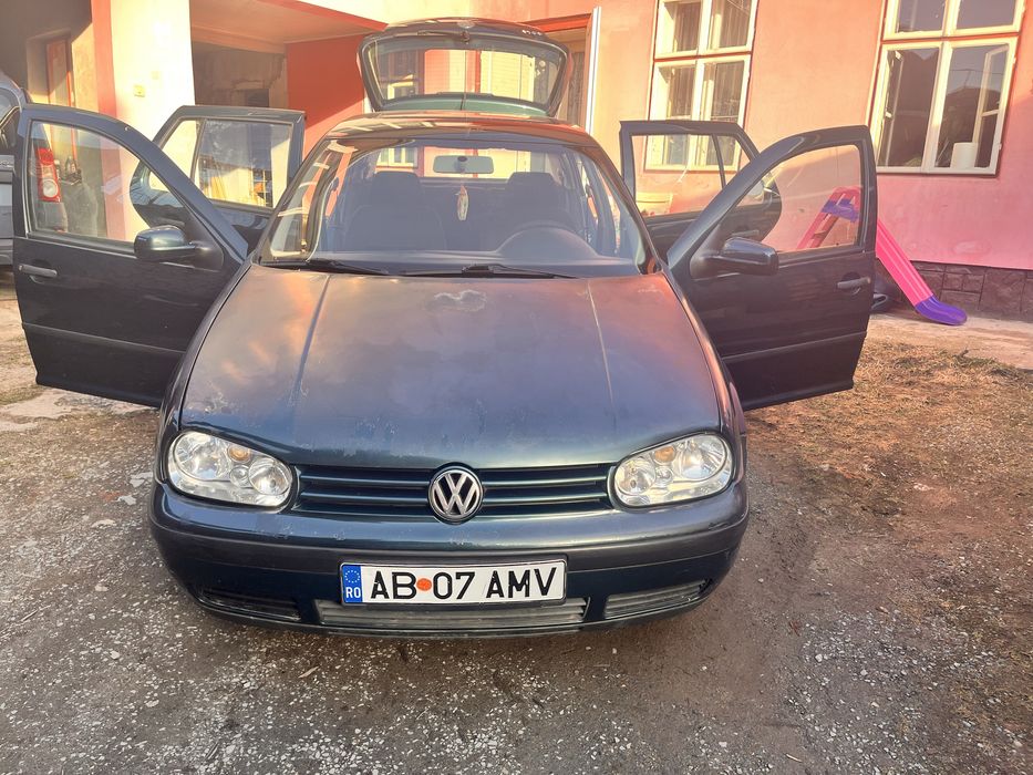Golf 4 in stare buna