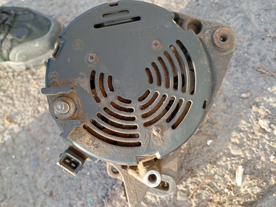 Генератор на Гольф 3 в хорошем состоянии