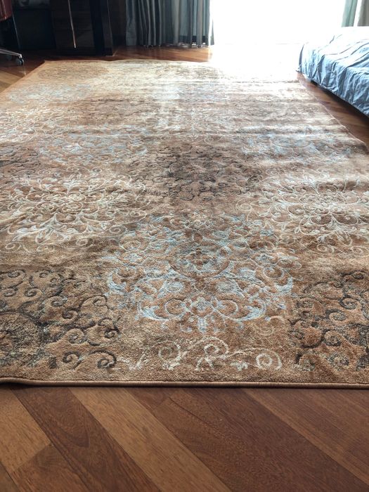 Ковры шелковые и шерстяные