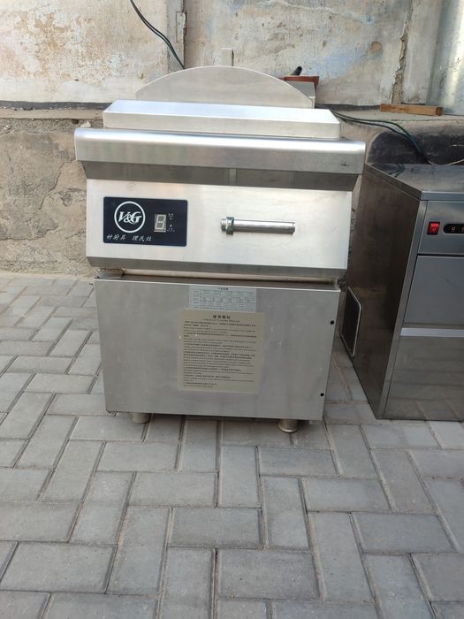 Продам ледогенератор