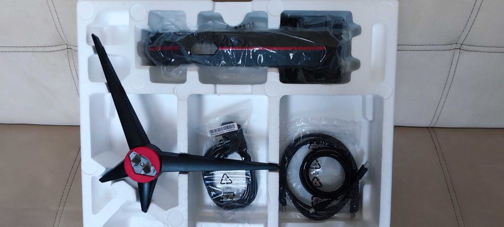 Гейминг монитор AOC - 24G2SU, 23.8", 165Hz, FreeSync, LED, черен