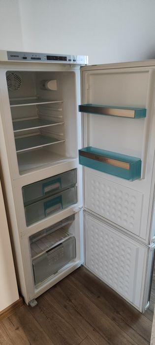 Хладилник Сименс