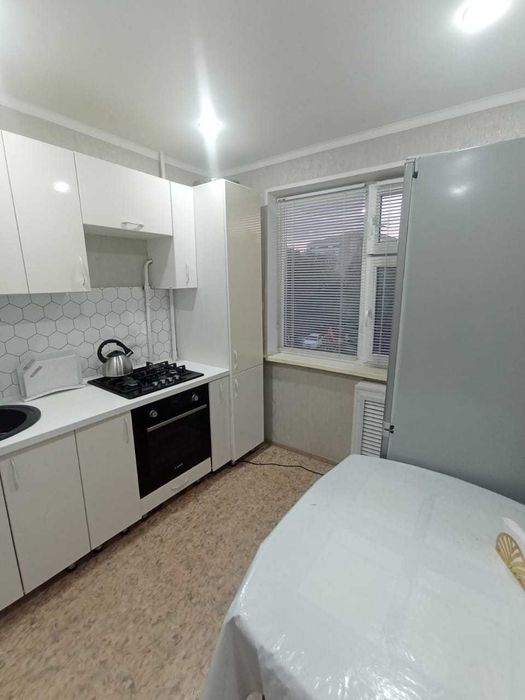 Продам 2 комн. квартиру в Уральске