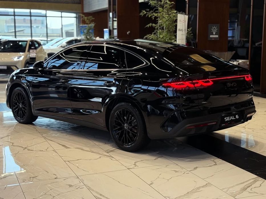 BYD Seal 6 HEV 2020 km