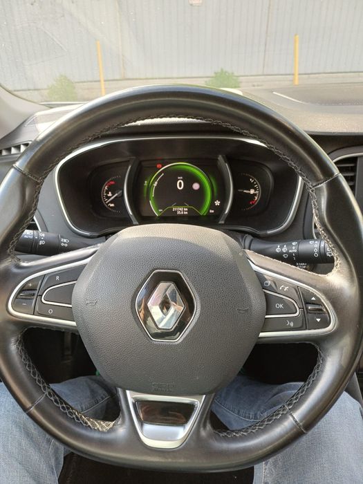 Vand Renault Megane Bose /  2016 / 1,2 TCE / 130 CP