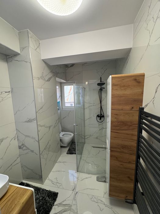 Apartament cu 3 camere