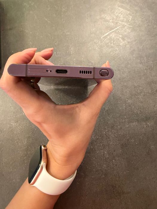 Vând telefon Samsung S22 ultra 512 gb