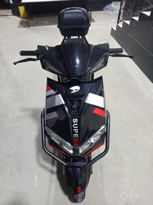 Skuter moped kota