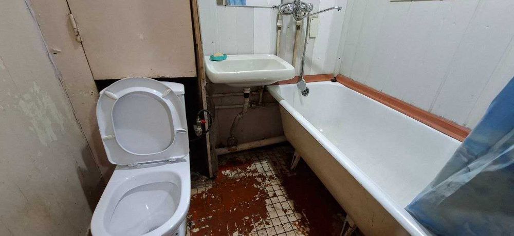 Ўғил болаларга, уй эгасидан маклерсиз  ижара ўқийдиган, ишлайдиган