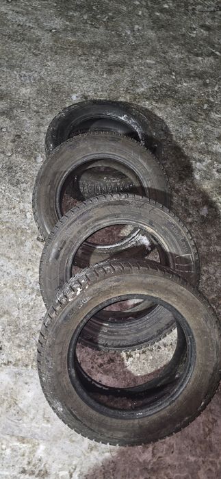 Продаю б/у резину