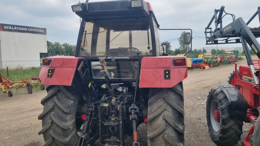 Case international 5120