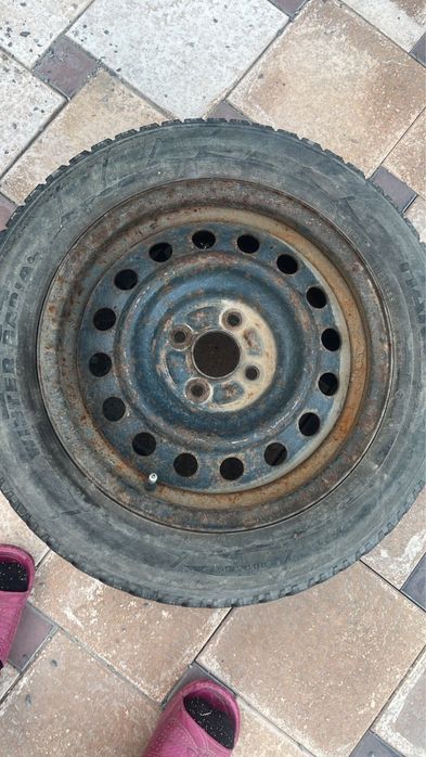 Зимняя шина 185/65/15