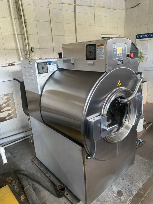 Продается стиральная машина(промышленная)