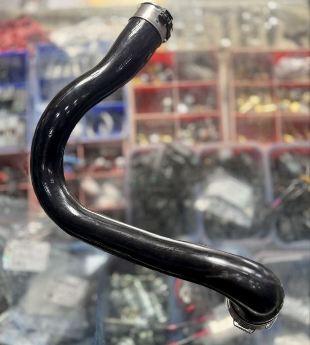 Турбина трубка Tracker 2 Onix