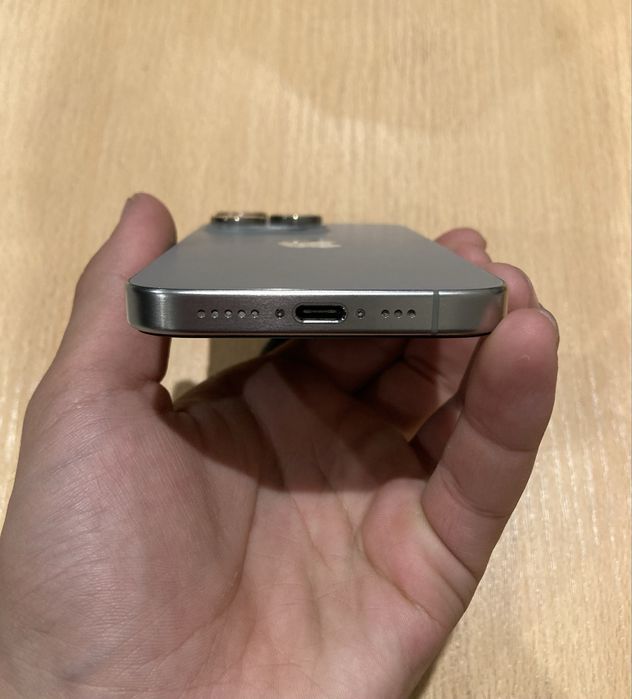 Iphone 15 pro ideal