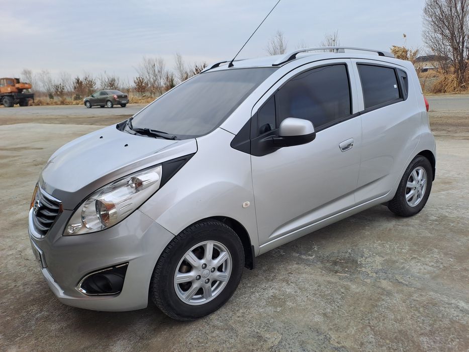 Спарк сотилади срочний афтамат